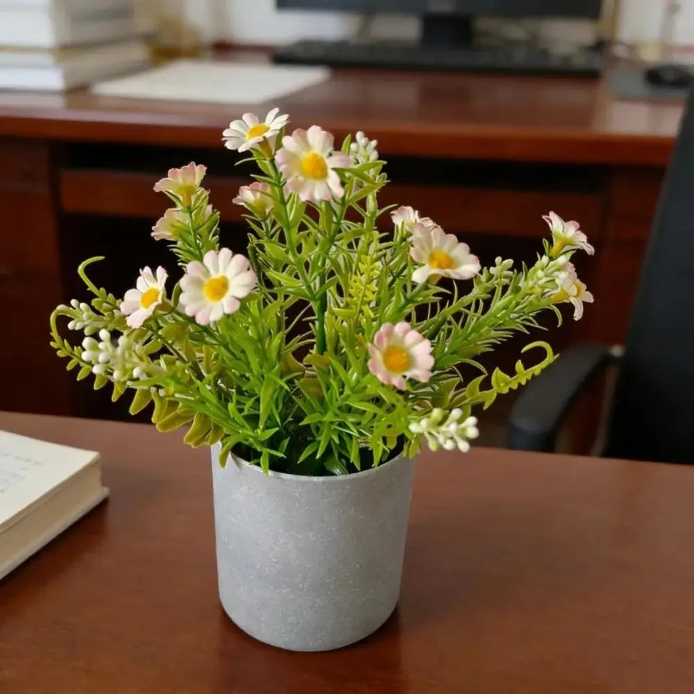 Realistic Artificial Daisy Potted Real Touch Lifelike Simulation Green Plant Bonsai No Watering Non-fading Fake Chrysanthemum