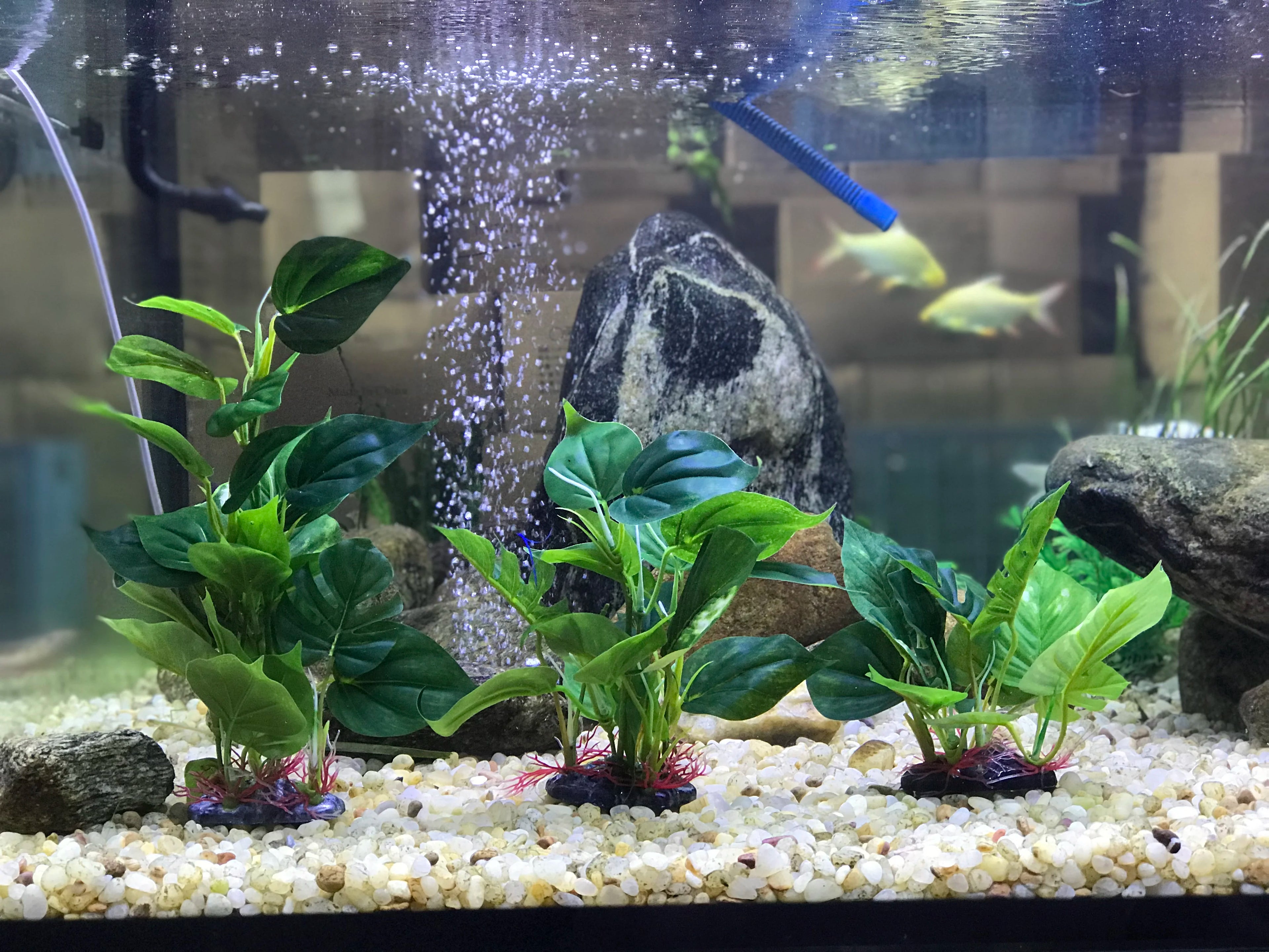 Artificial Aquarium Decor Plants Plastic Aquatic Plant with Large Green Leaves Underwater Plants Fish Tank Aquatic Plant Adorn